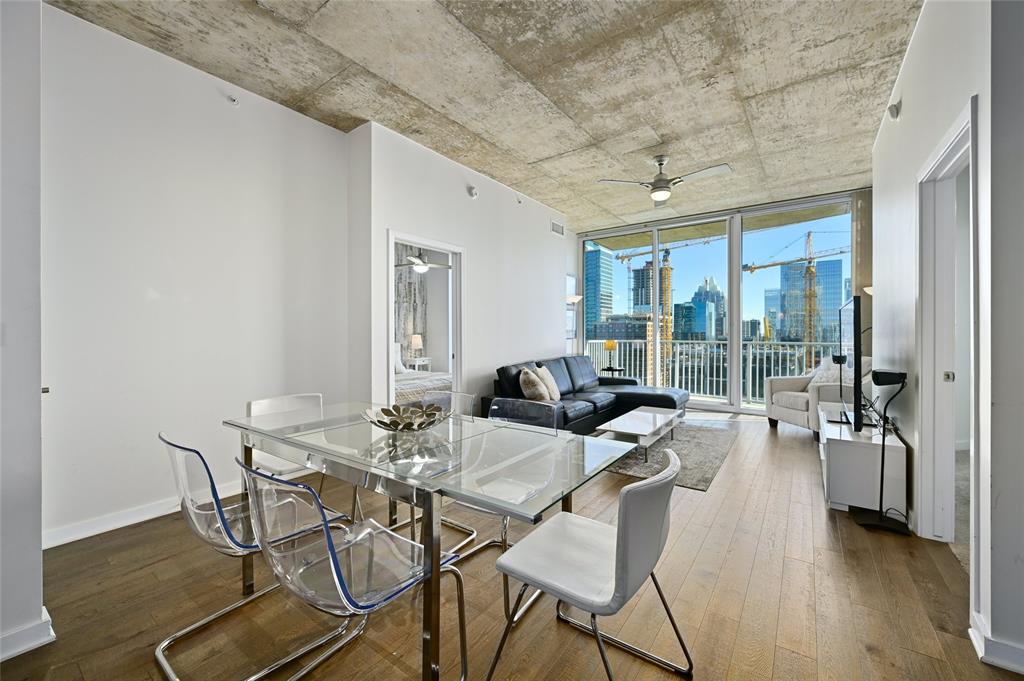 360 Nueces ST # 2405