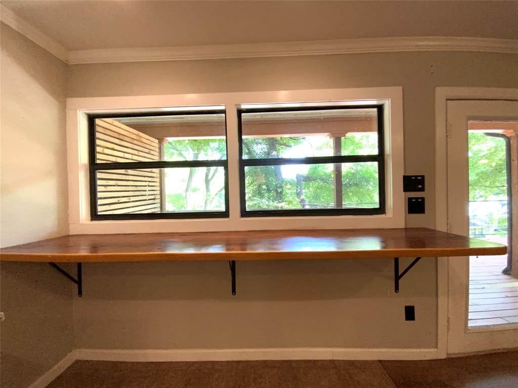 2807 Edgewater DR # A