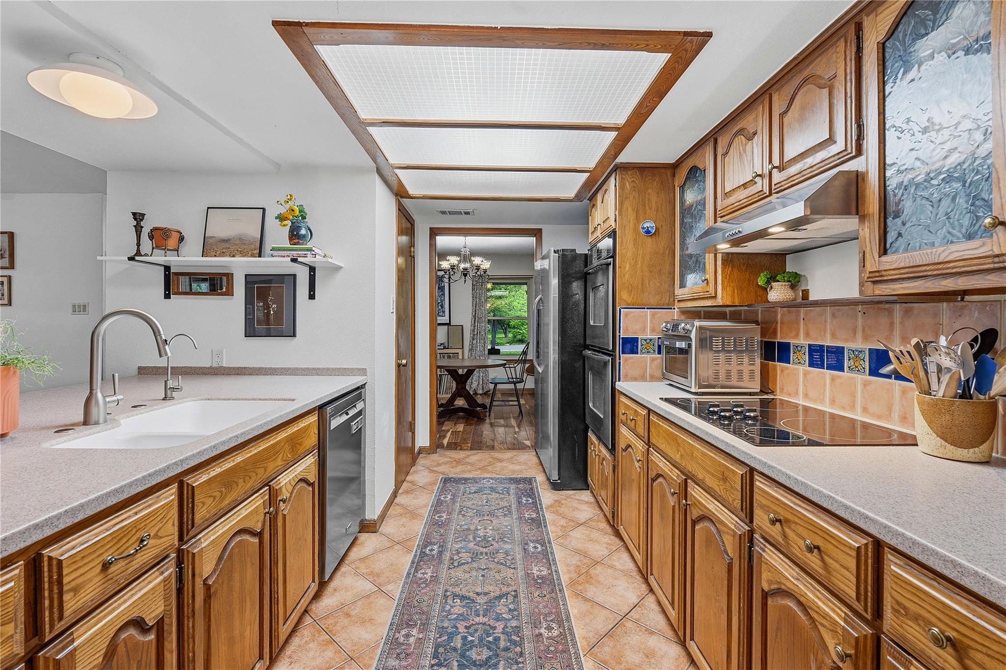 203 Leisurewoods DR