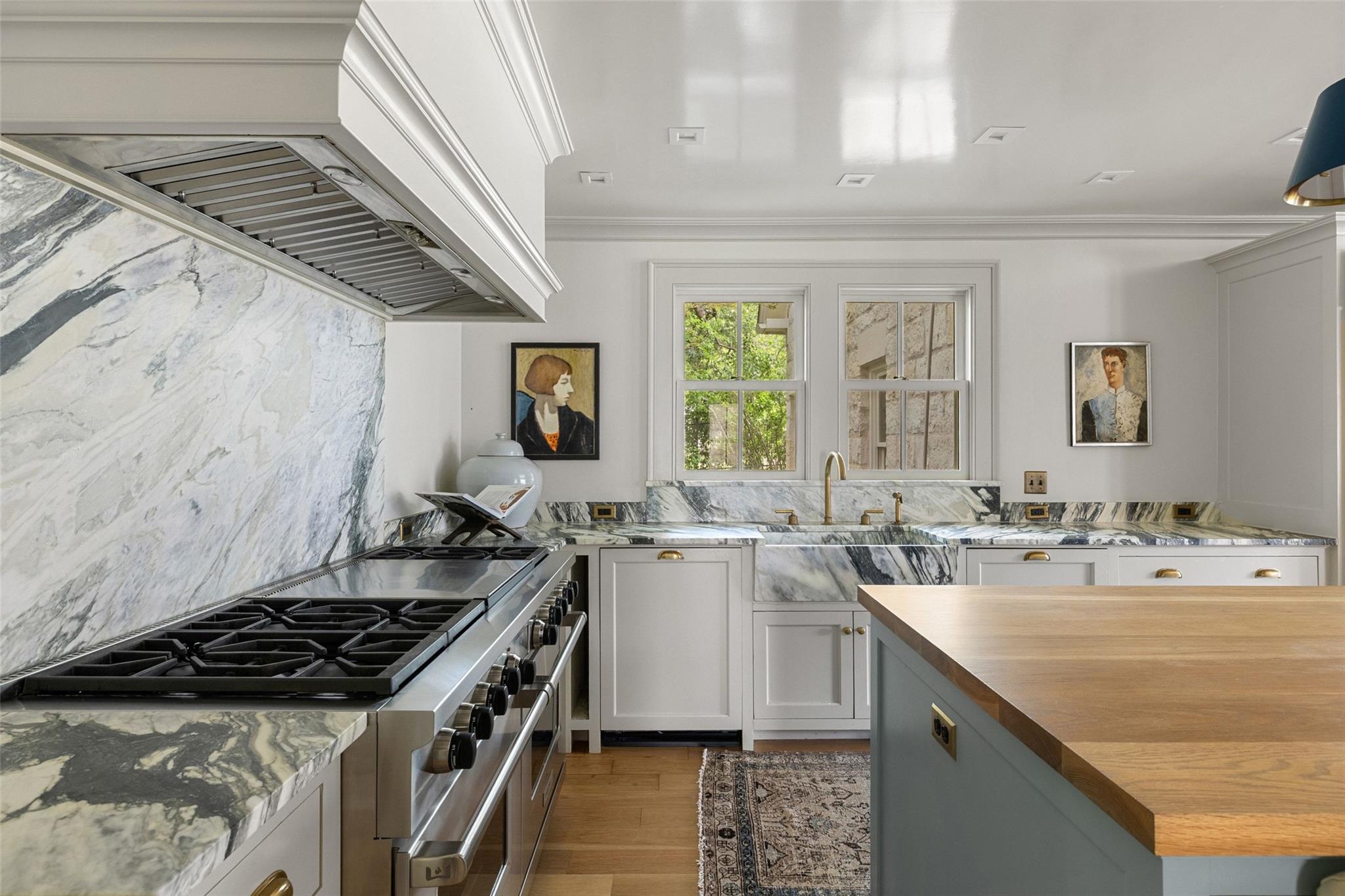 2308 Bridle PATH