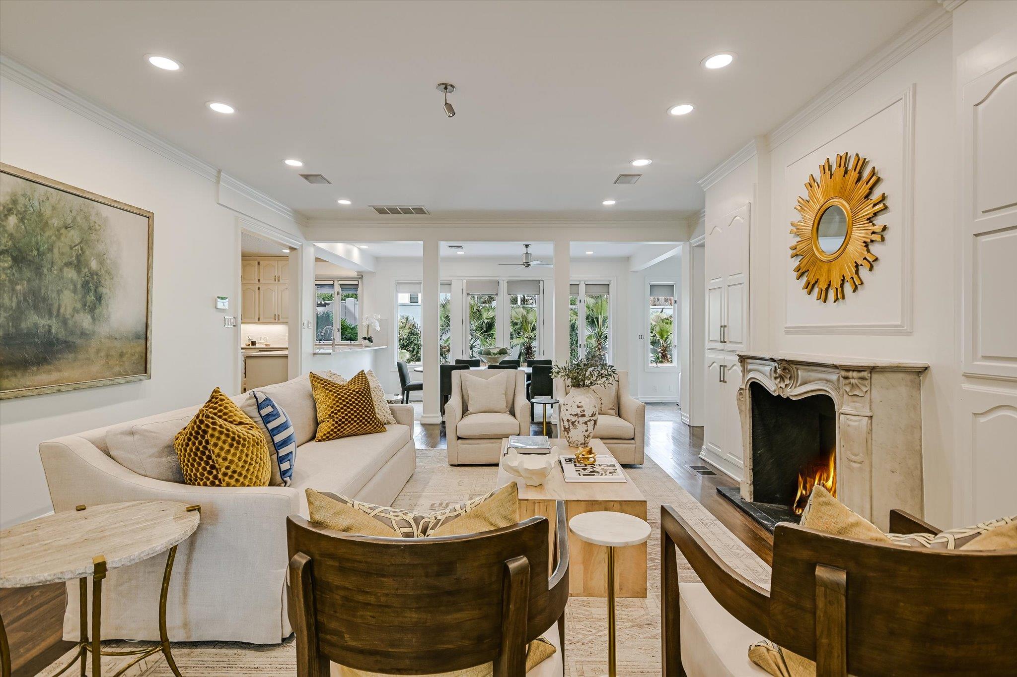 1304 Gaston Ave