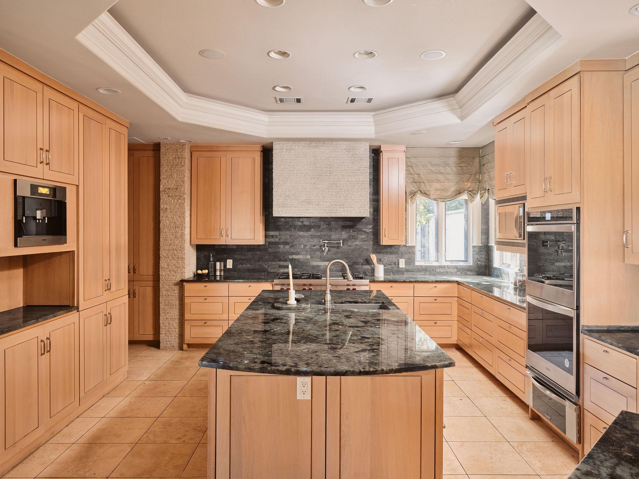 2705 Island Ledge CV