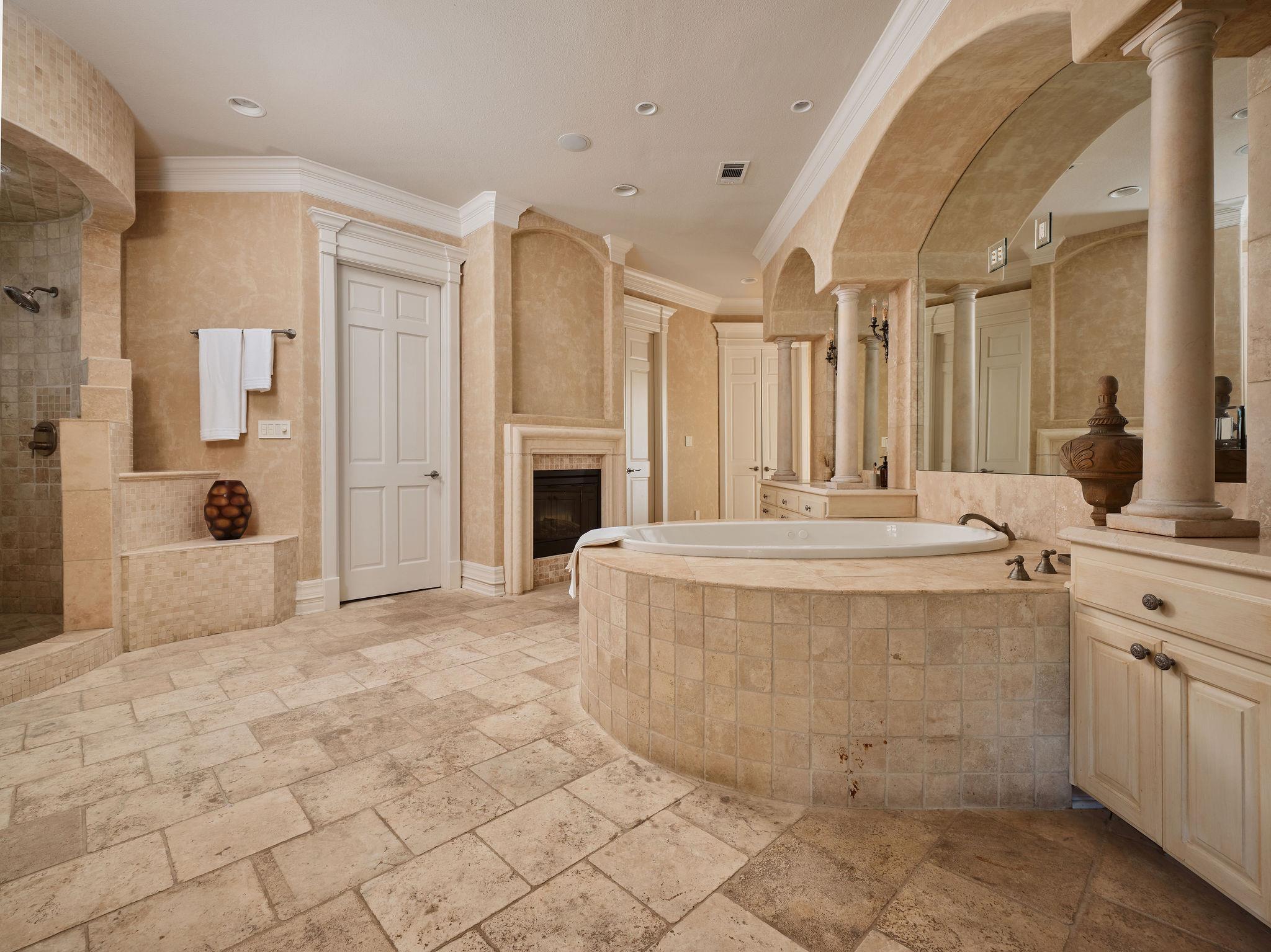 2705 Island Ledge CV