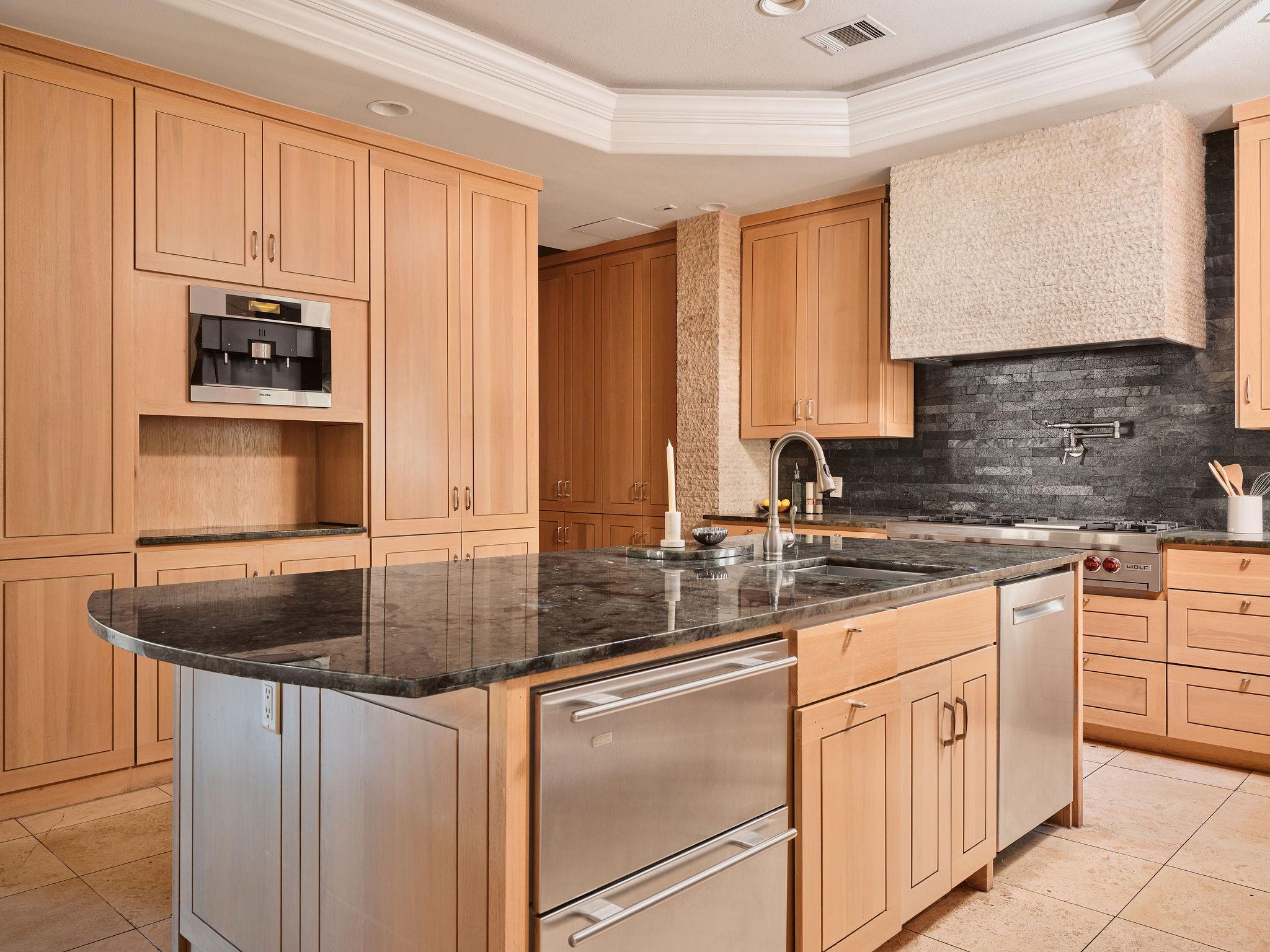 2705 Island Ledge CV