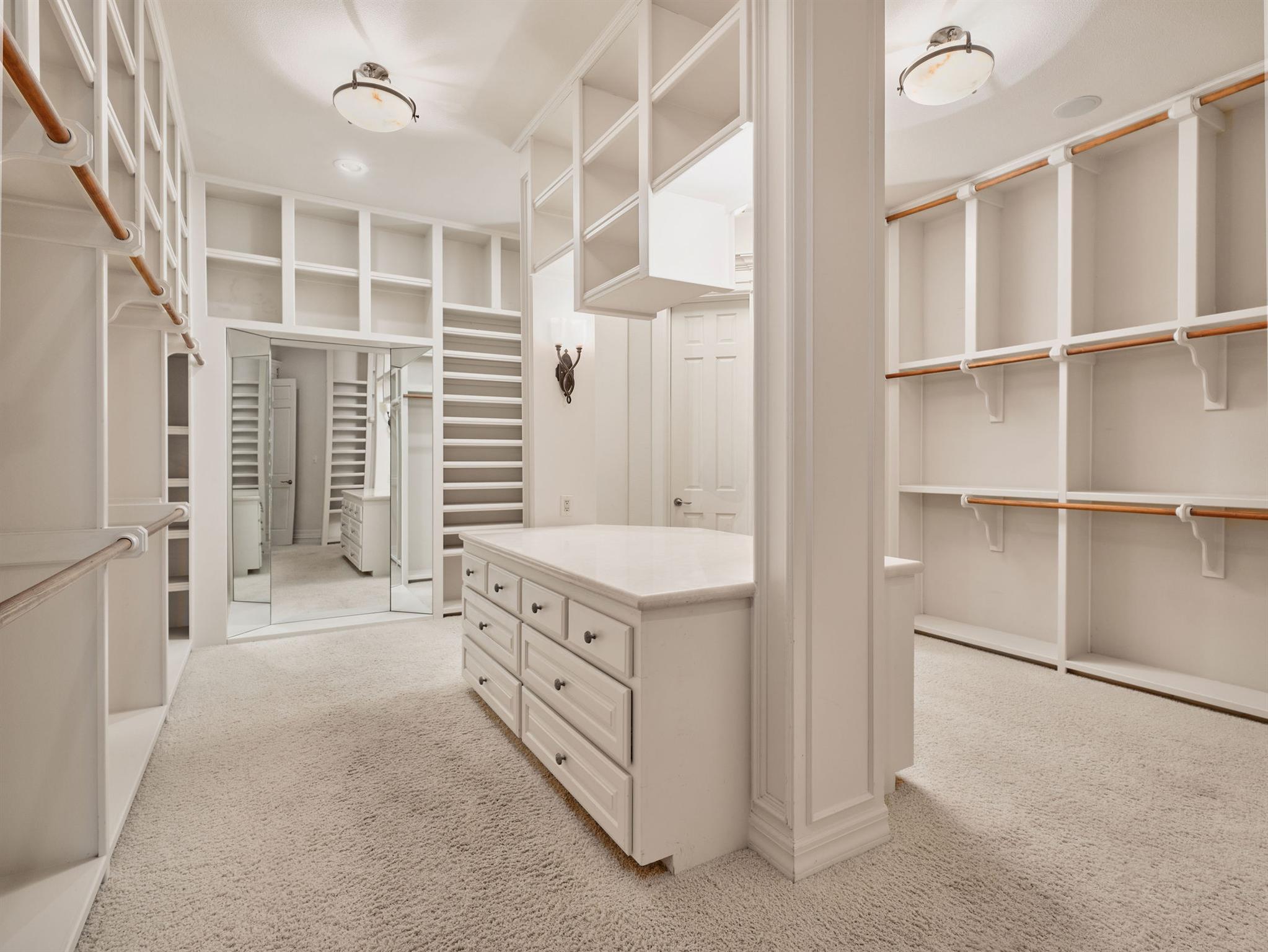 2705 Island Ledge CV