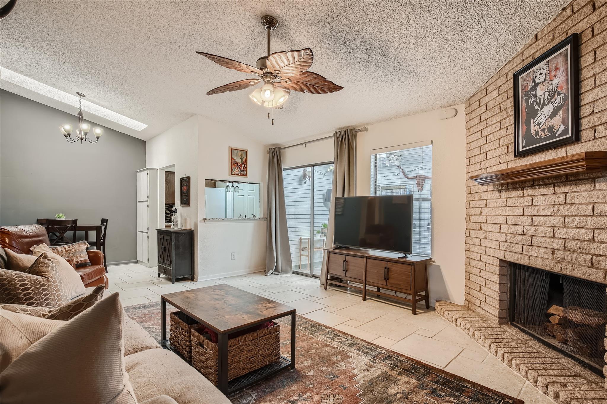 3815 Menchaca RD # A Unit: 9-A