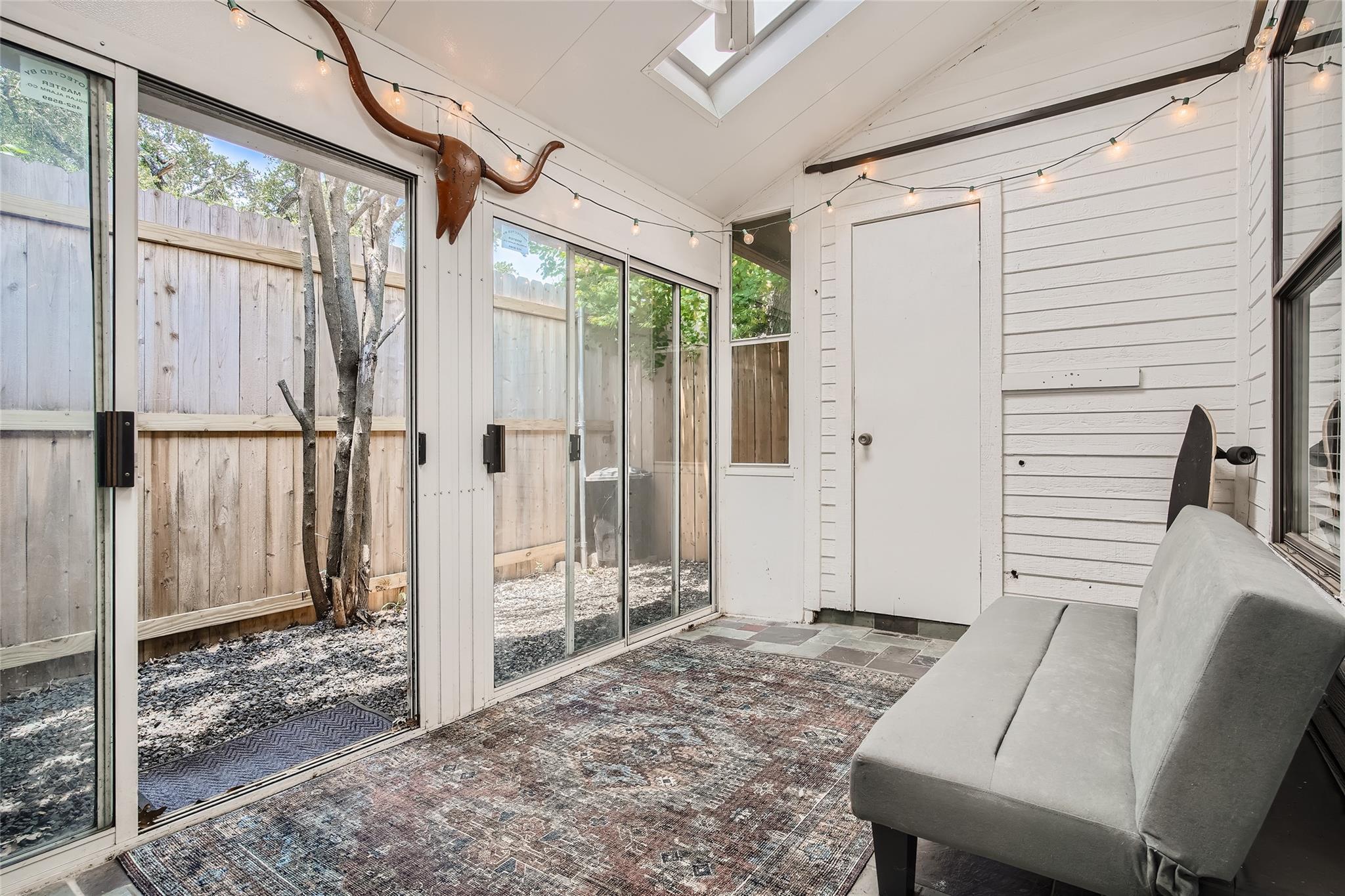 3815 Menchaca RD # A Unit: 9-A