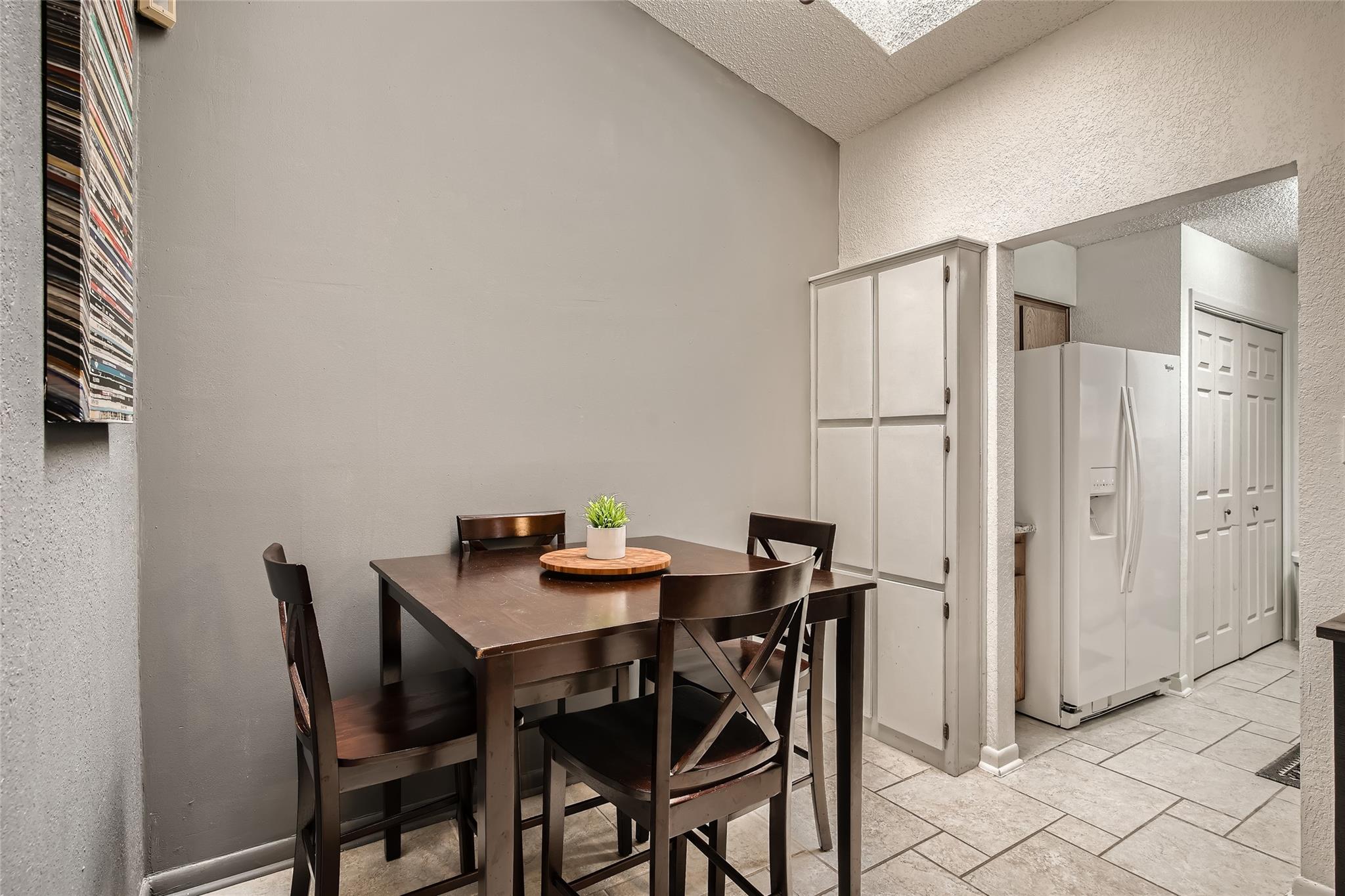 3815 Menchaca RD # A Unit: 9-A