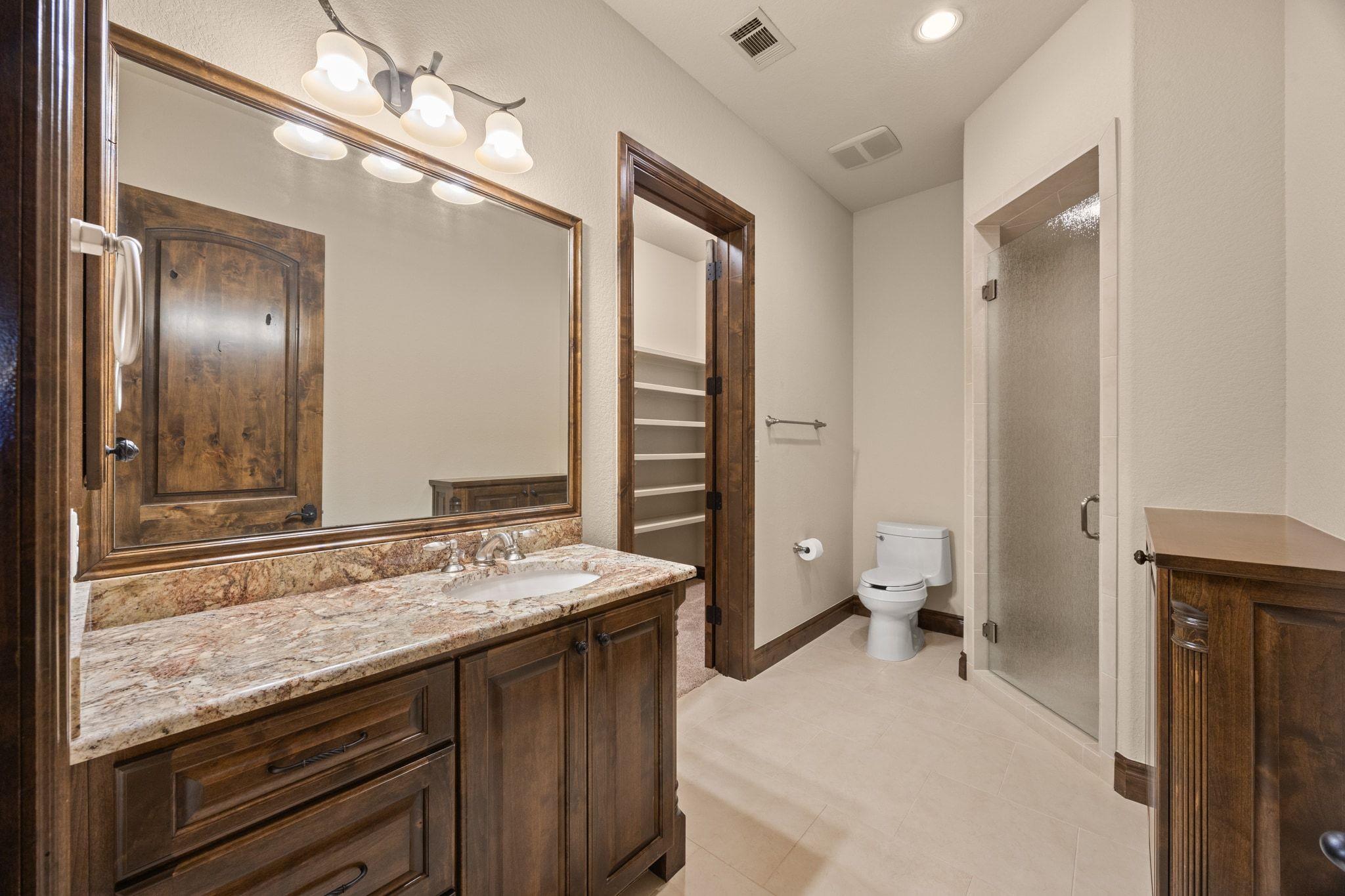 3809 Verano DR