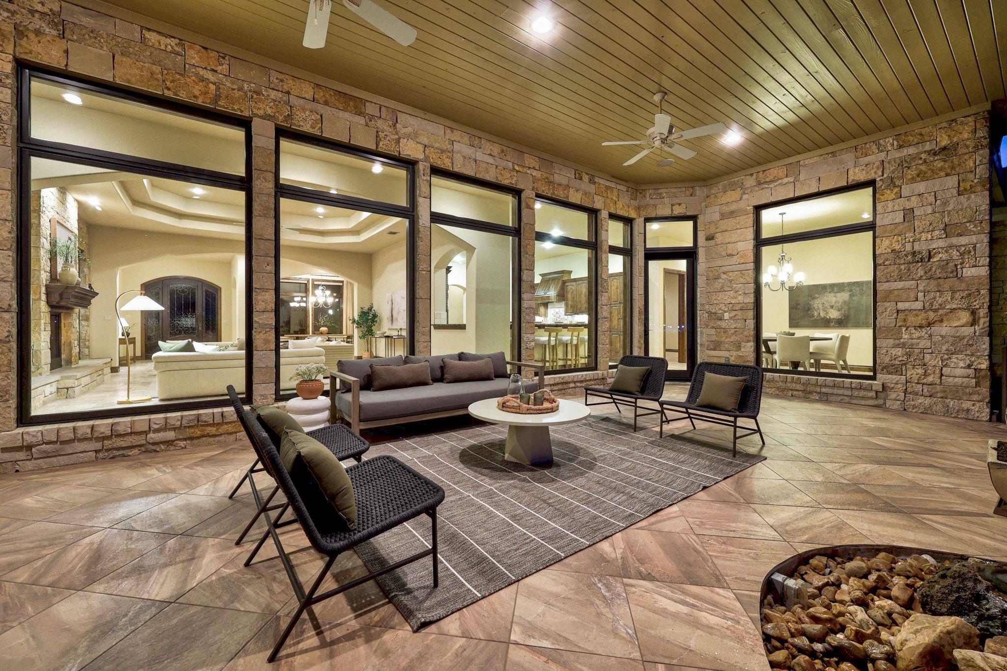 3809 Verano DR