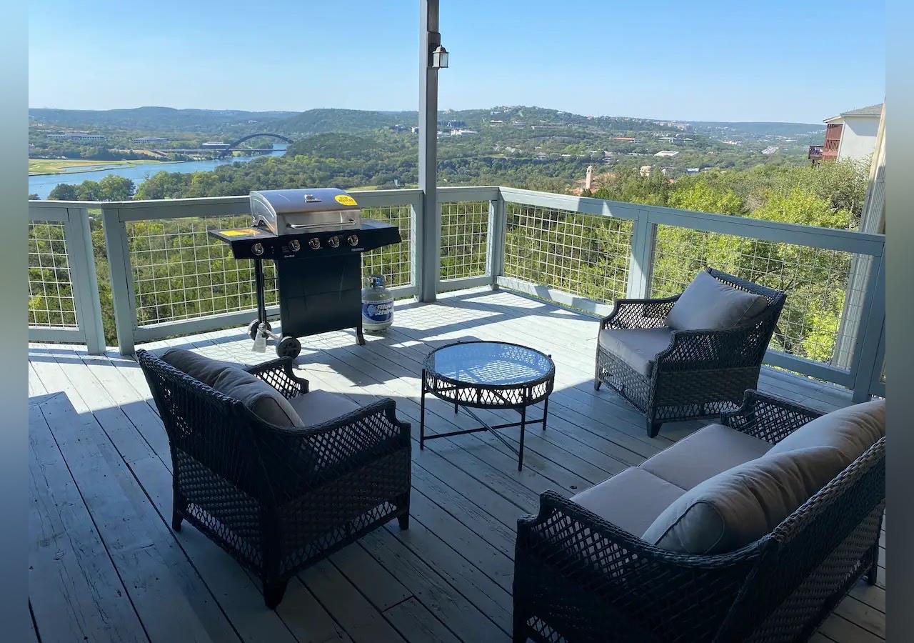 5924 Lookout Mountain DR