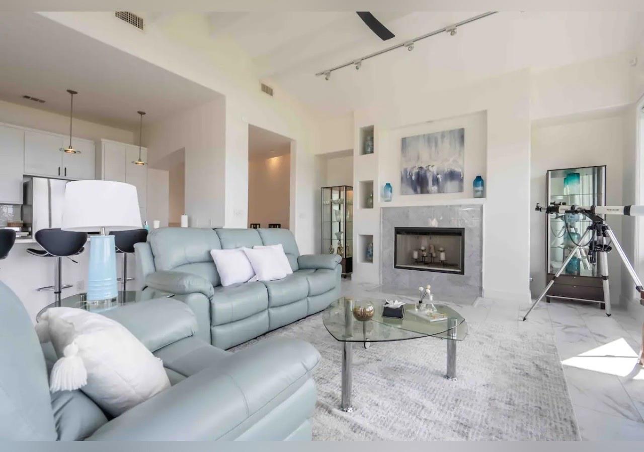 5924 Lookout Mountain DR