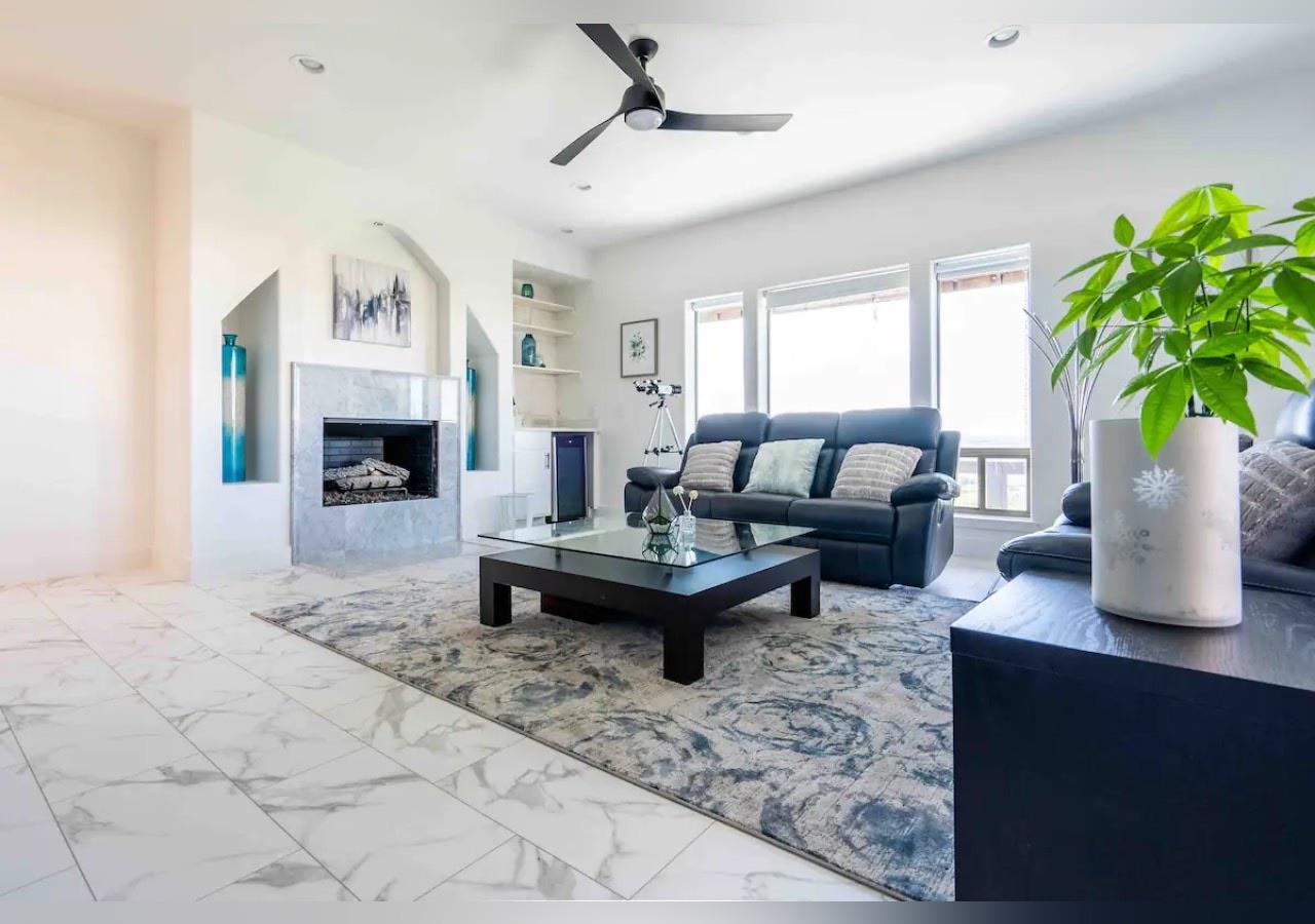 5924 Lookout Mountain DR