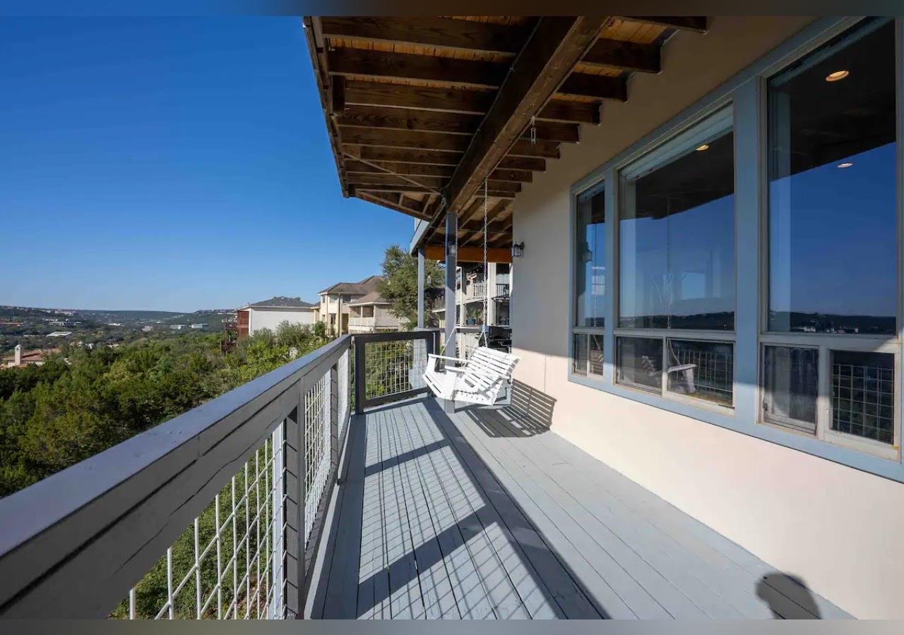 5924 Lookout Mountain DR