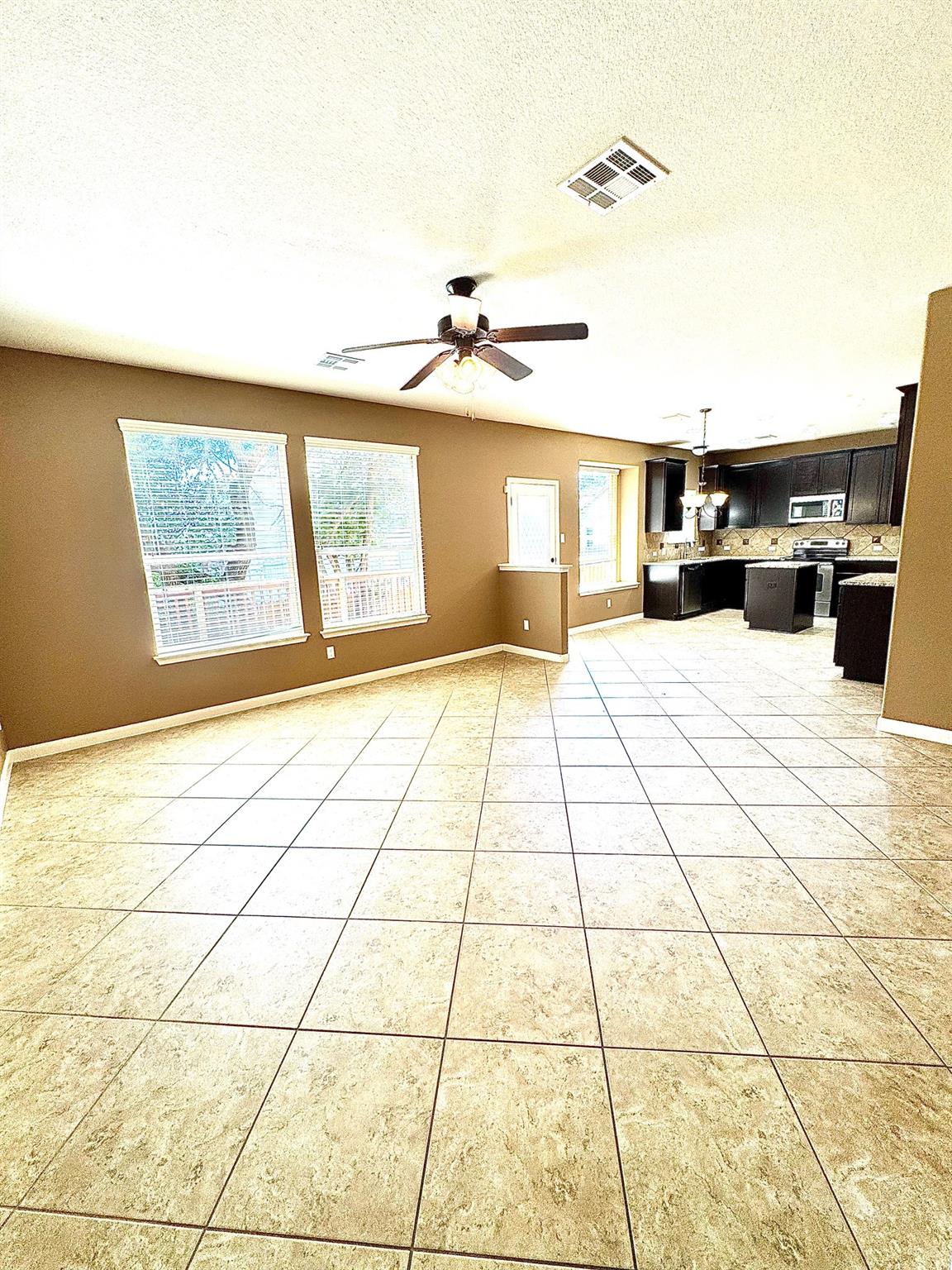 17716 Linkhill DR