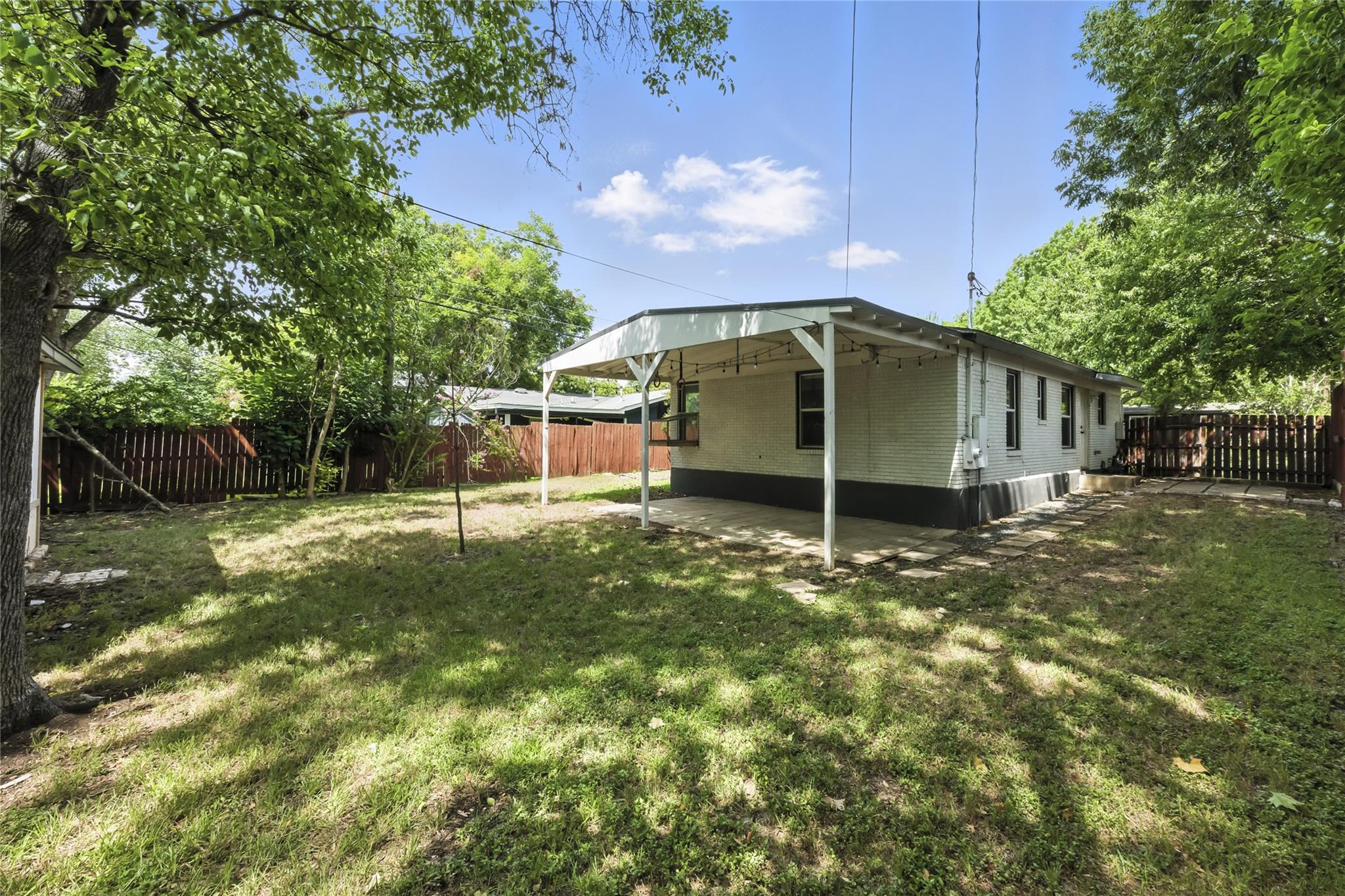 4703 Everglade DR