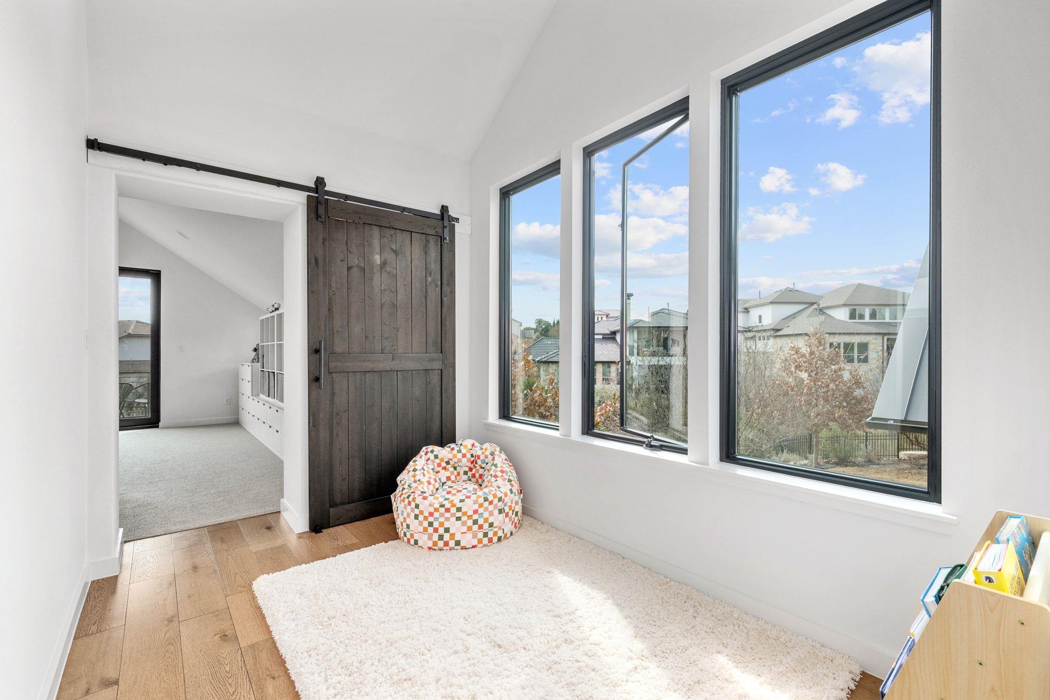 306 Pursers Place PL