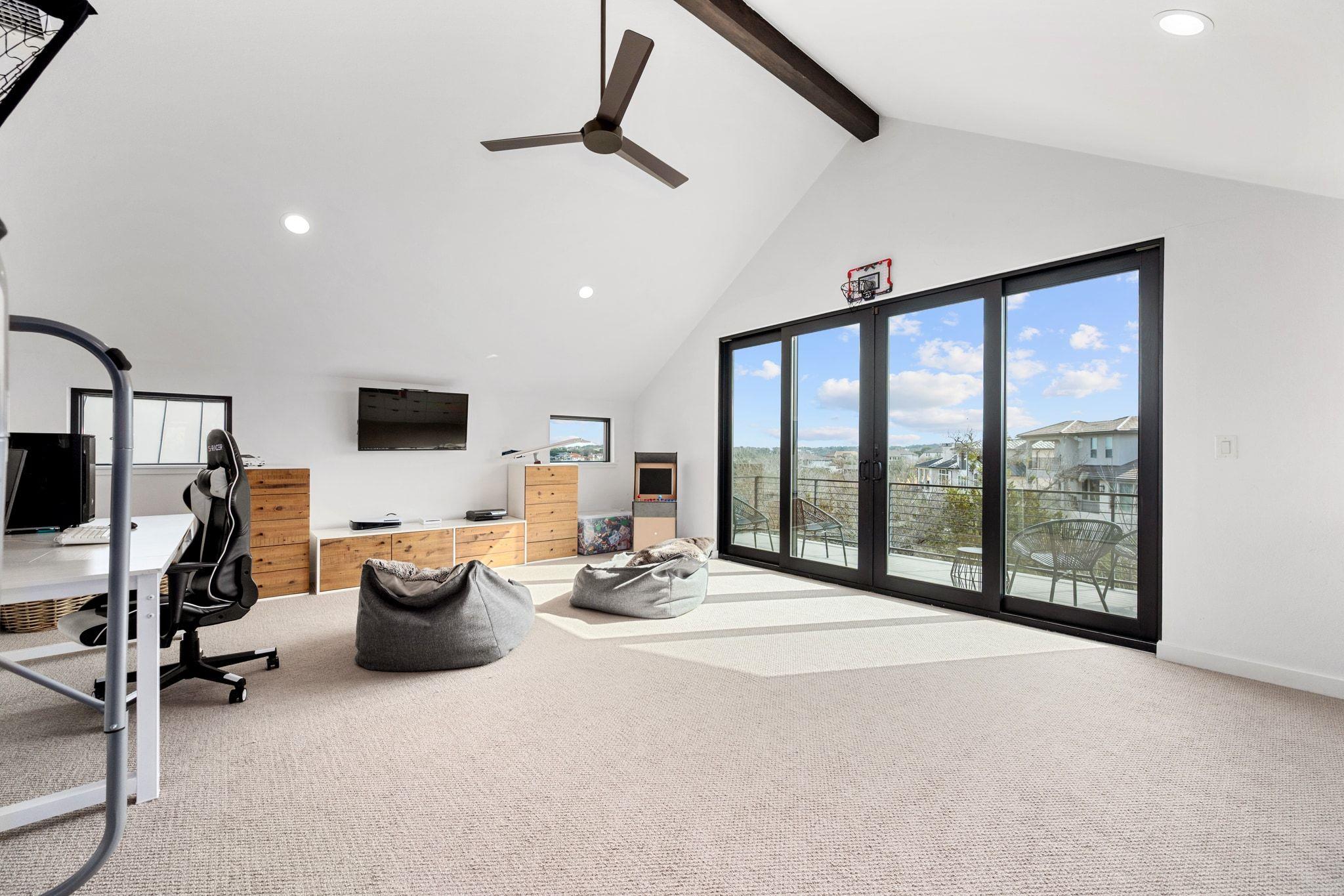 306 Pursers Place PL