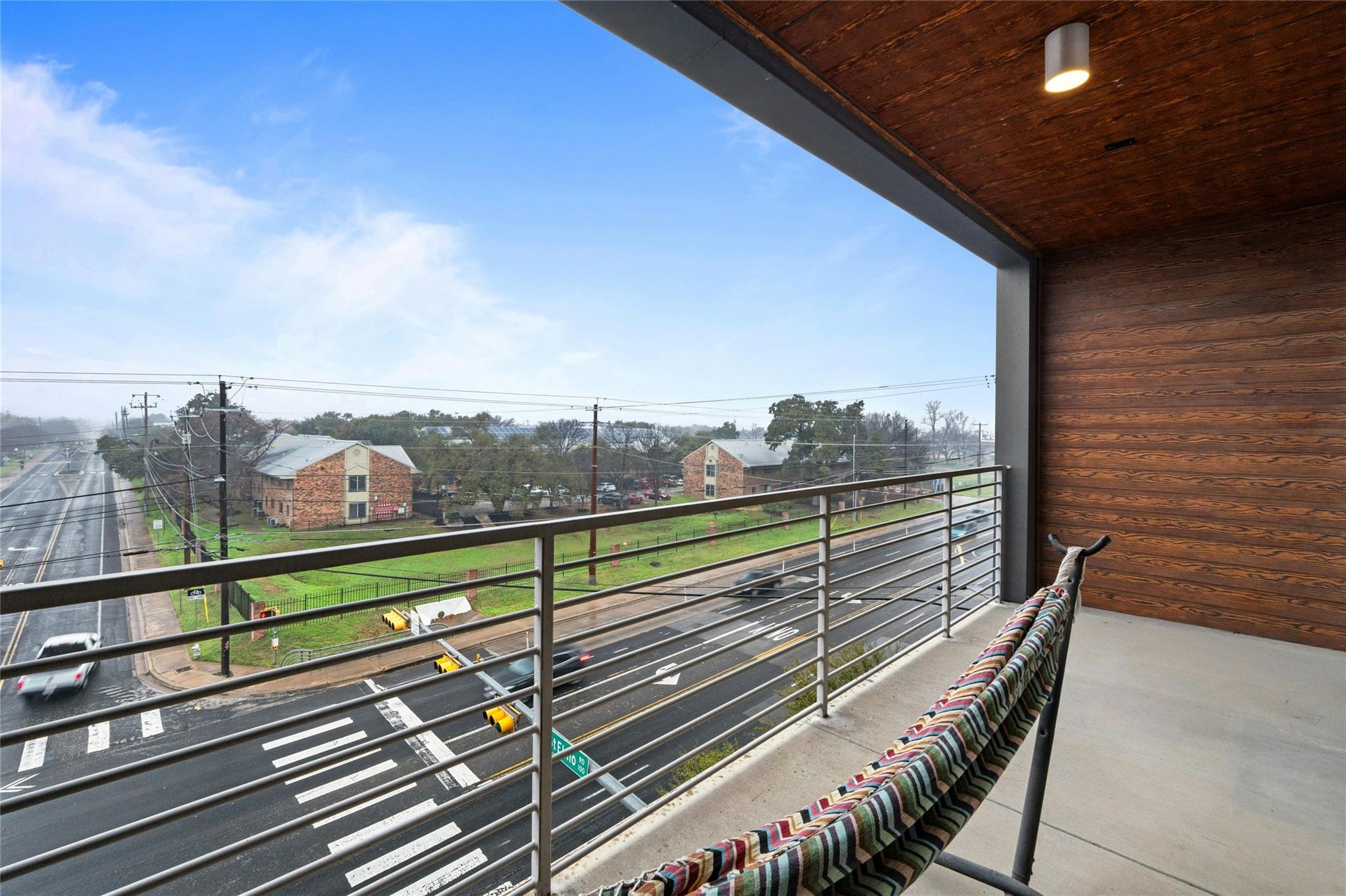 4361 S Congress Ave # 402