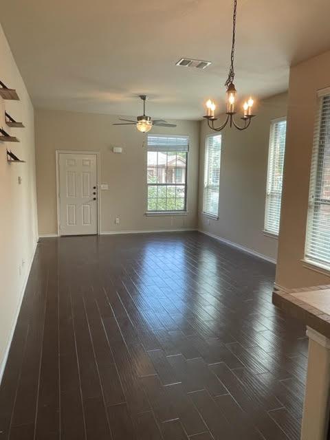 118 Creekside Villa DR