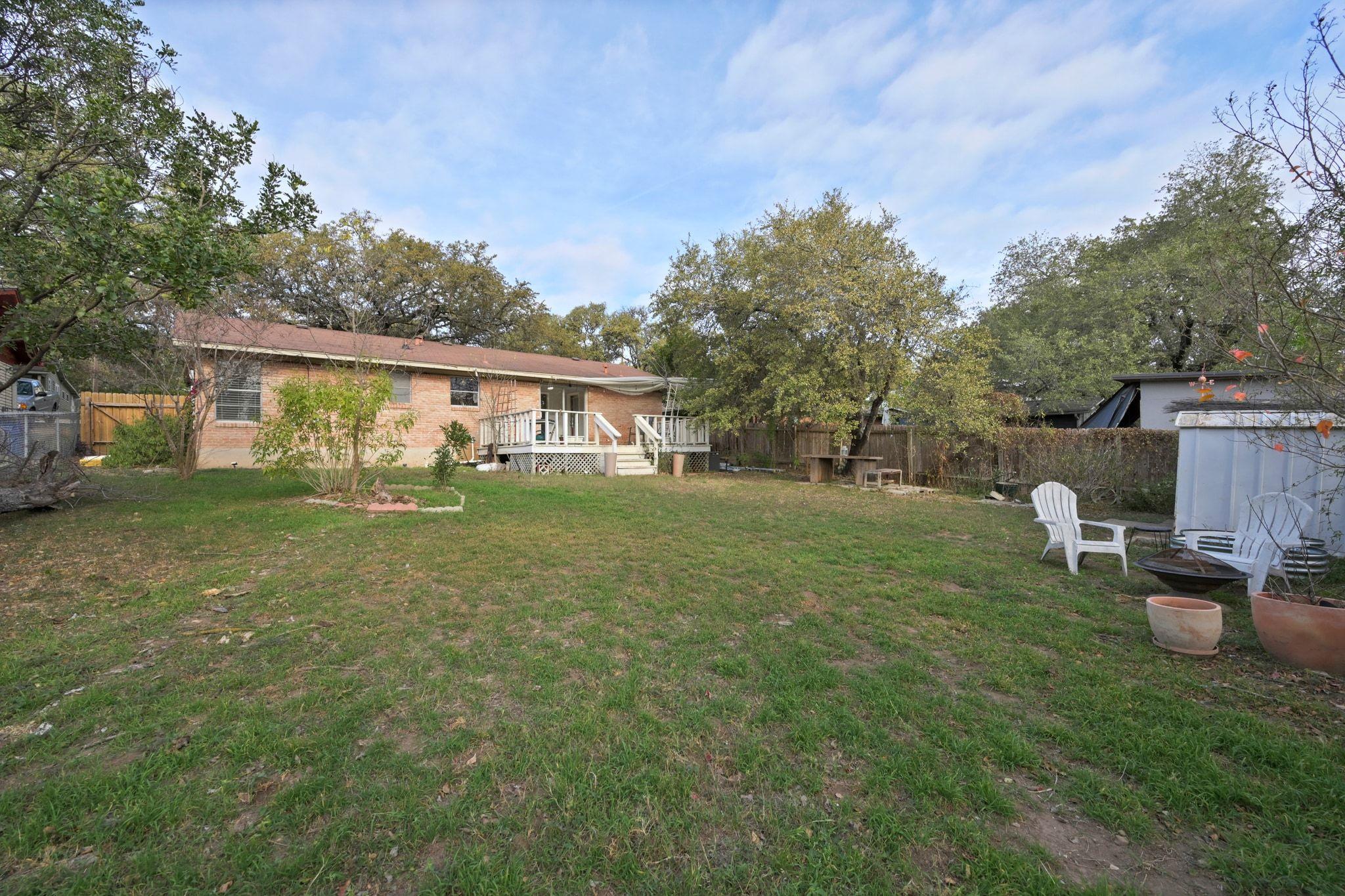 3007 Kinney Ave