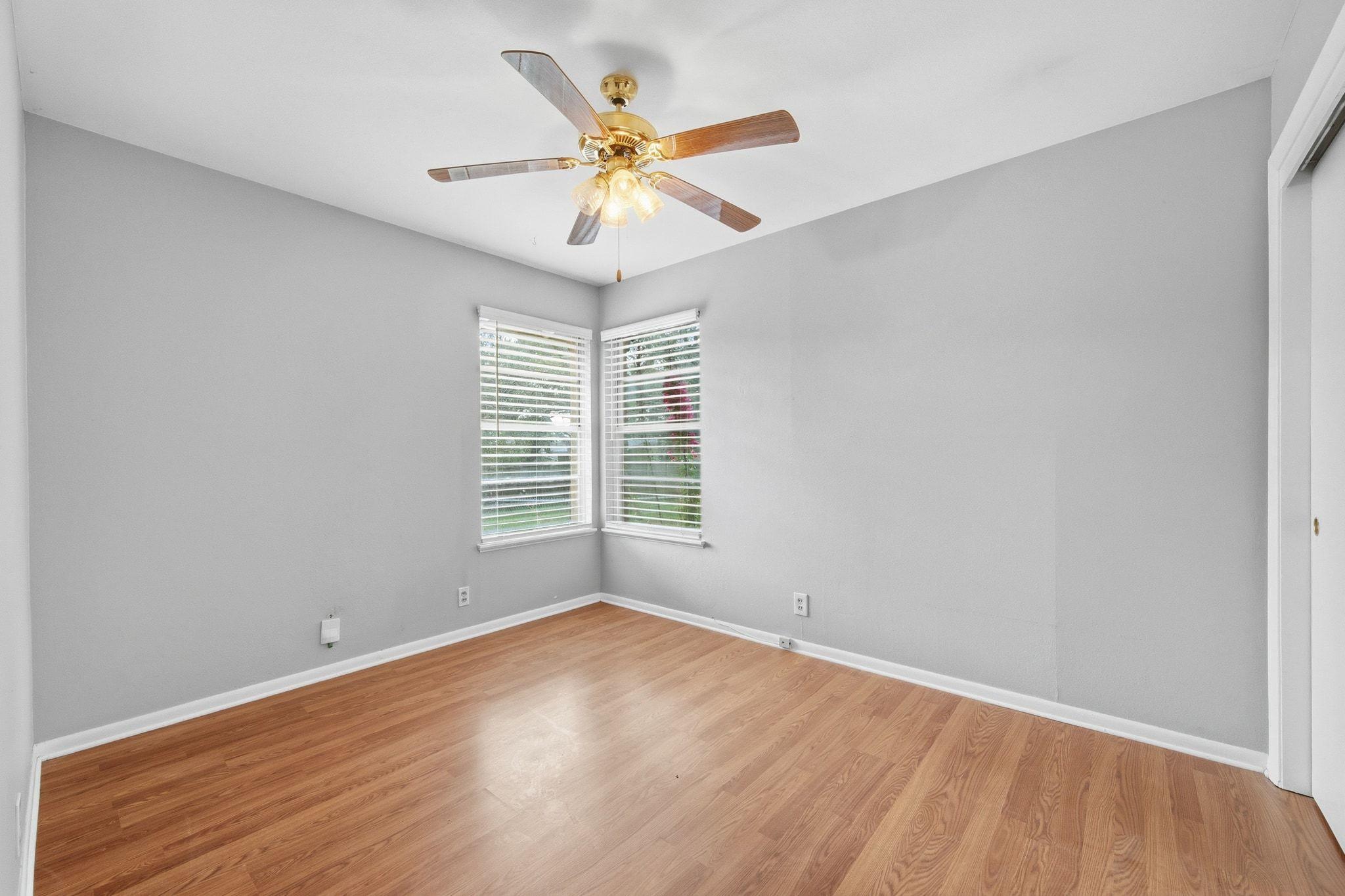 3007 Kinney Ave