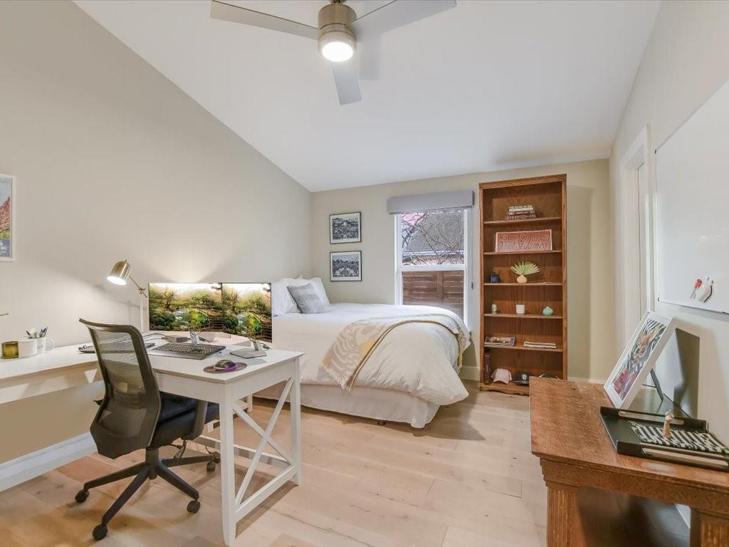 4607 Sara DR