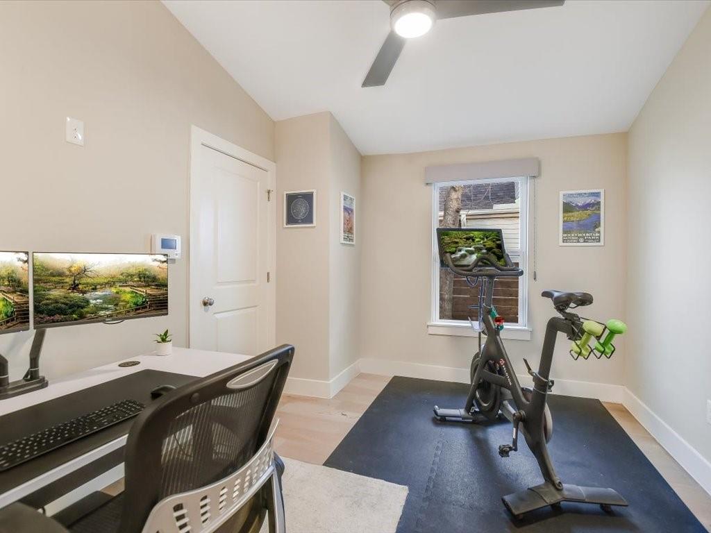 4607 Sara DR