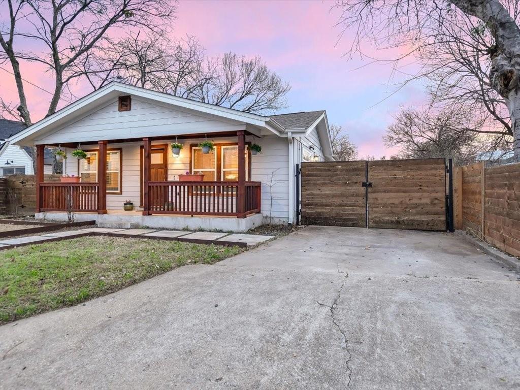 4607 Sara DR