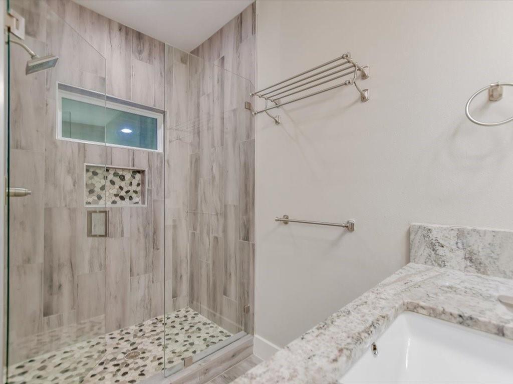 4607 Sara DR