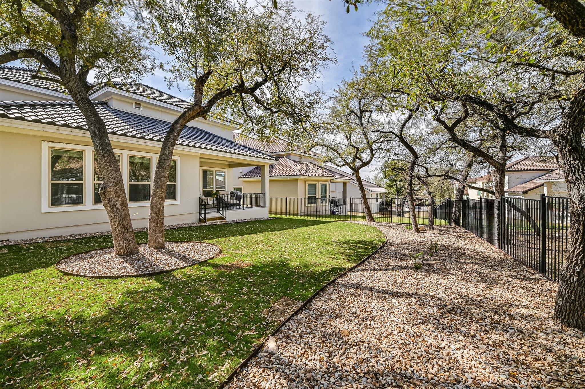 11912 Bayshore CV # 120