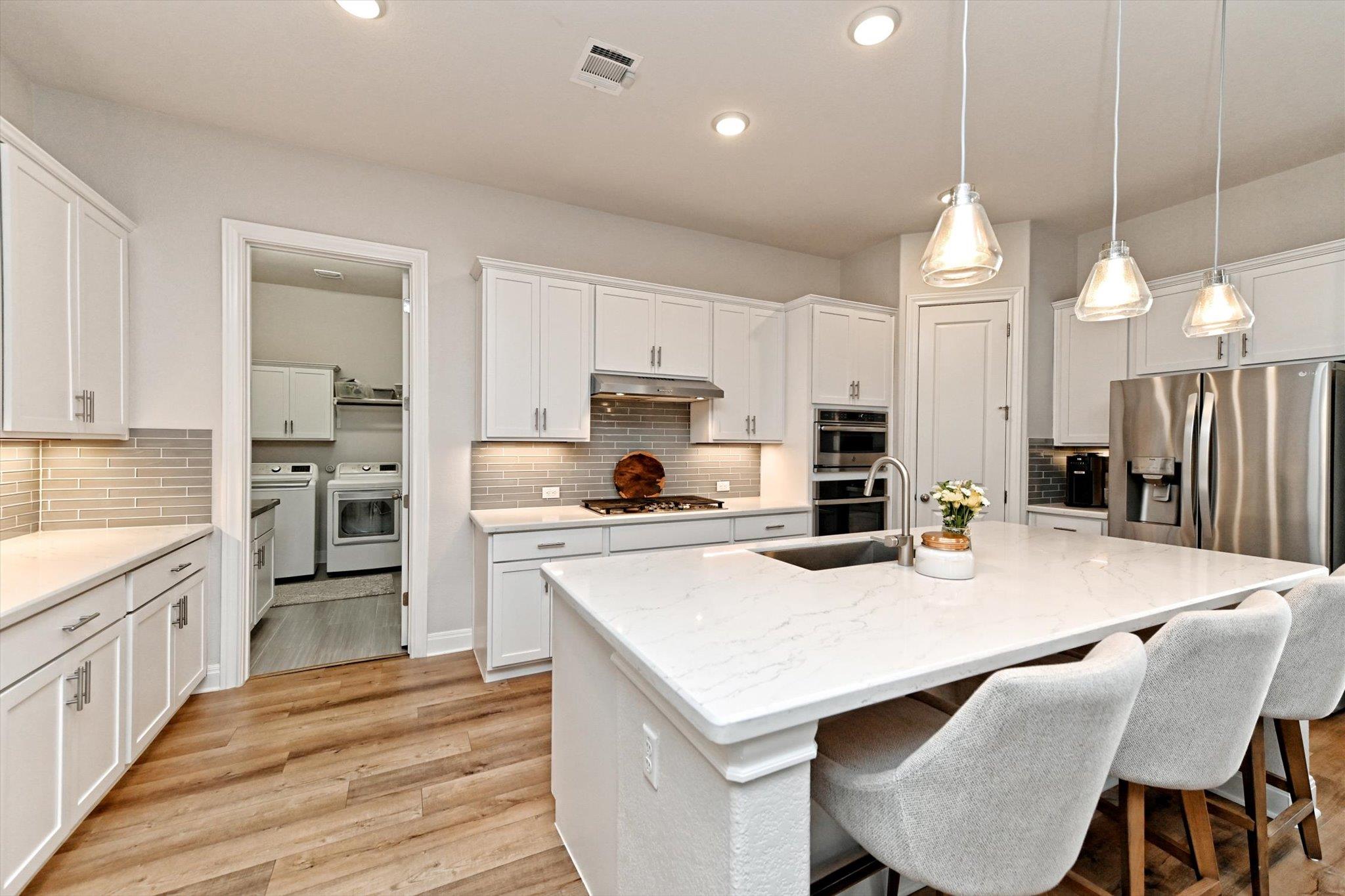 11912 Bayshore CV # 120