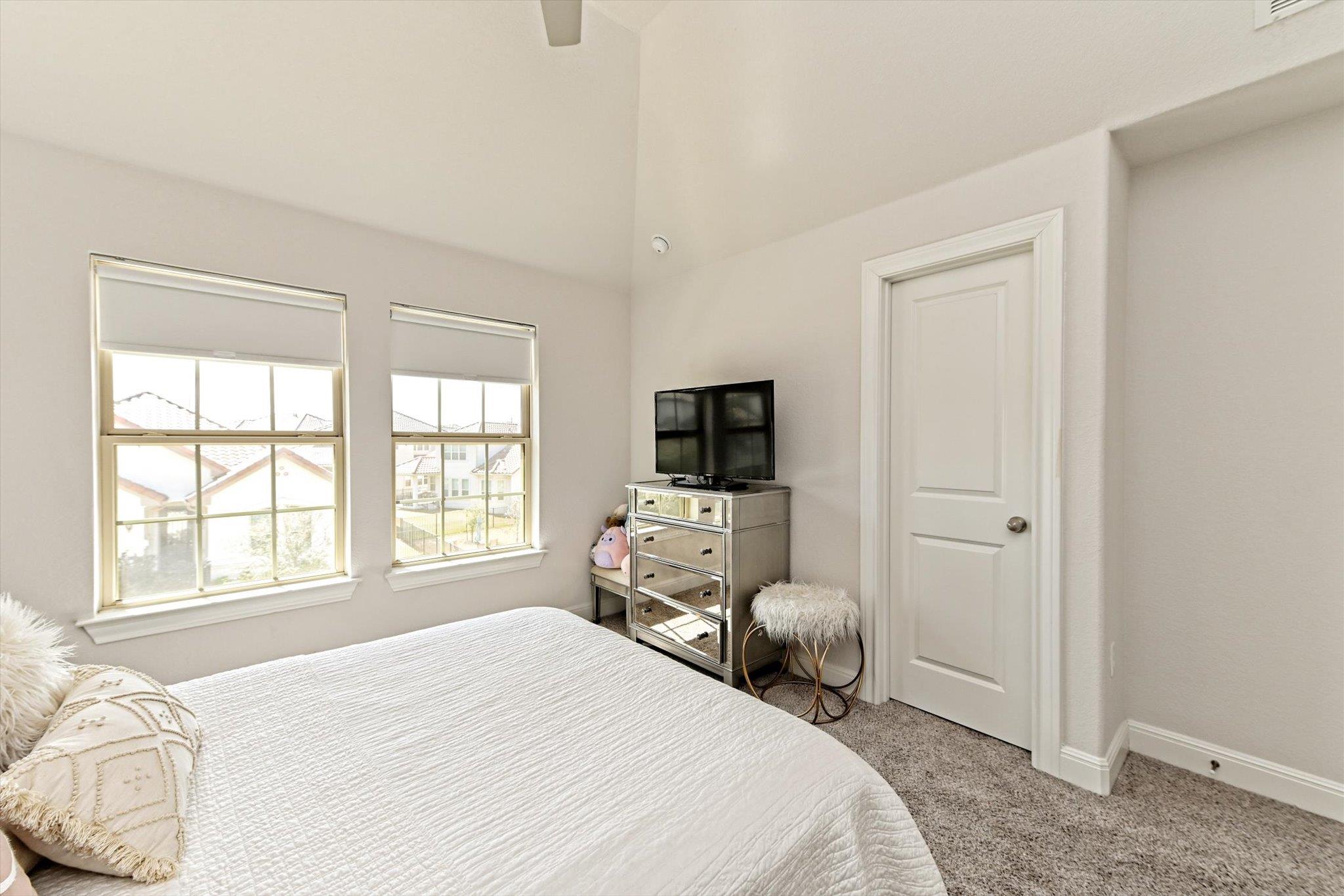 11912 Bayshore CV # 120