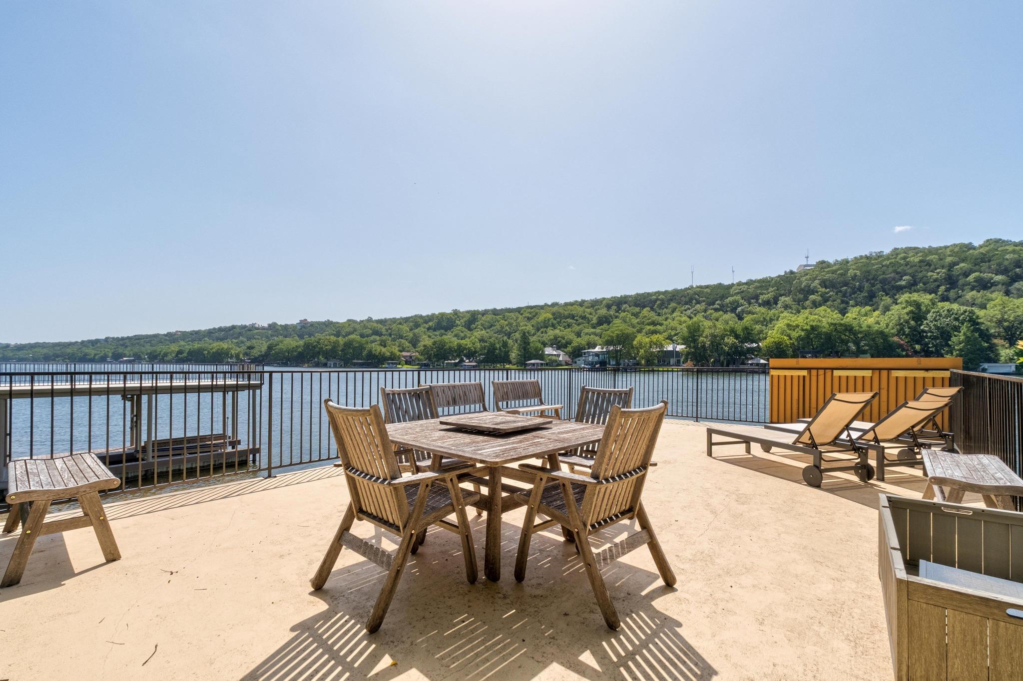 3111 Ski Shores Ter