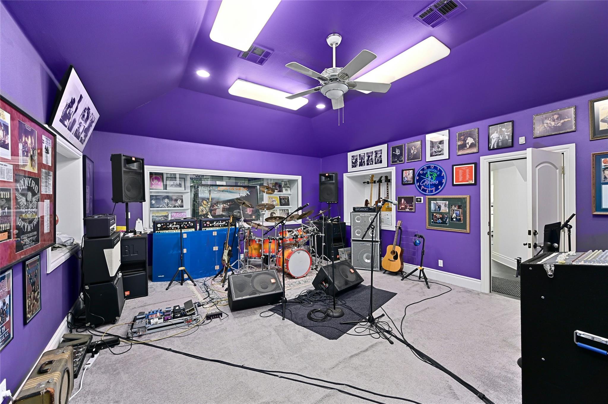 3111 Ski Shores Ter