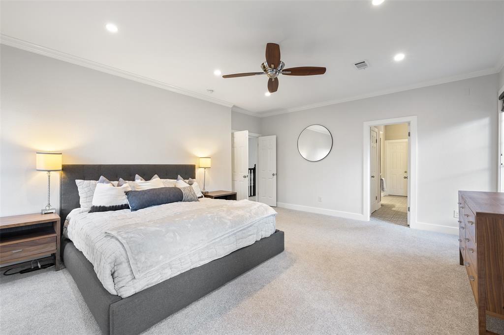 10405 Cassia CV