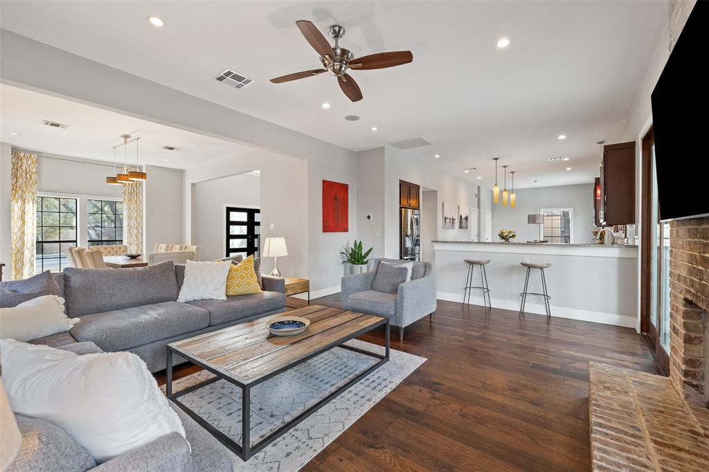 10405 Cassia CV