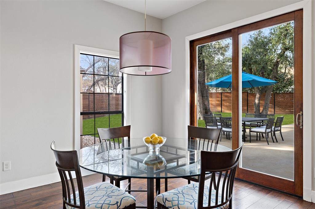 10405 Cassia CV