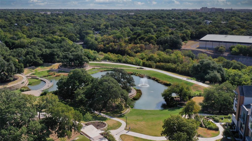 4415 Authentic DR # 224