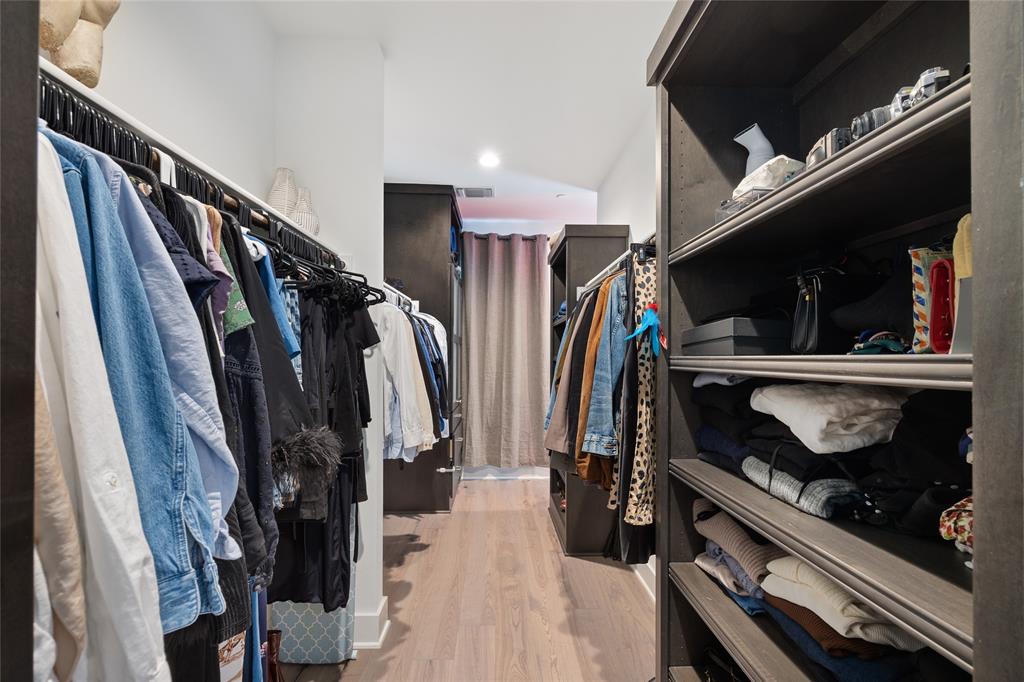 4415 Authentic DR # 224