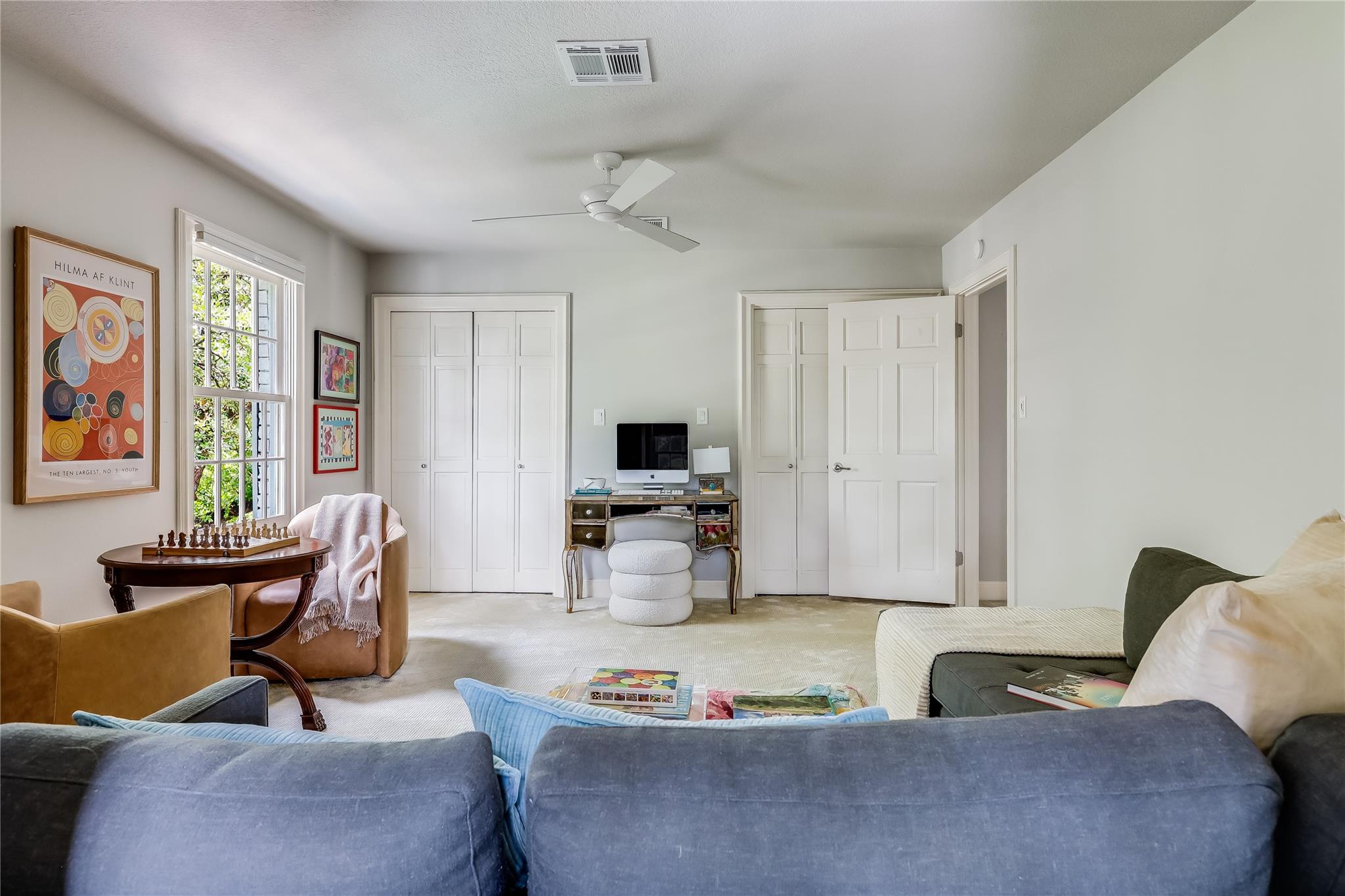 1607 Pease RD