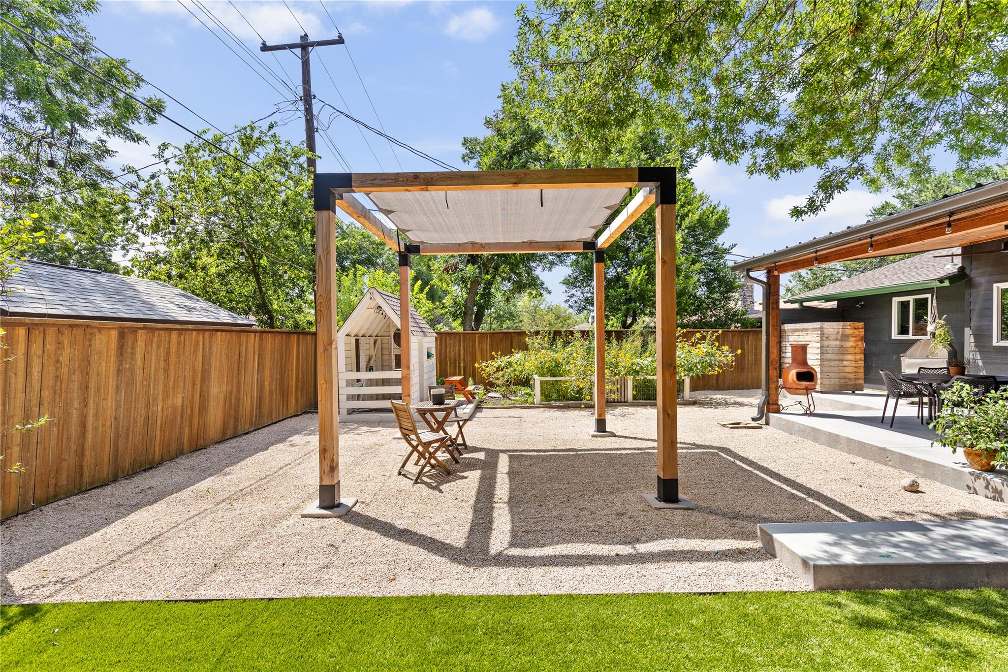 2001 Teakwood DR