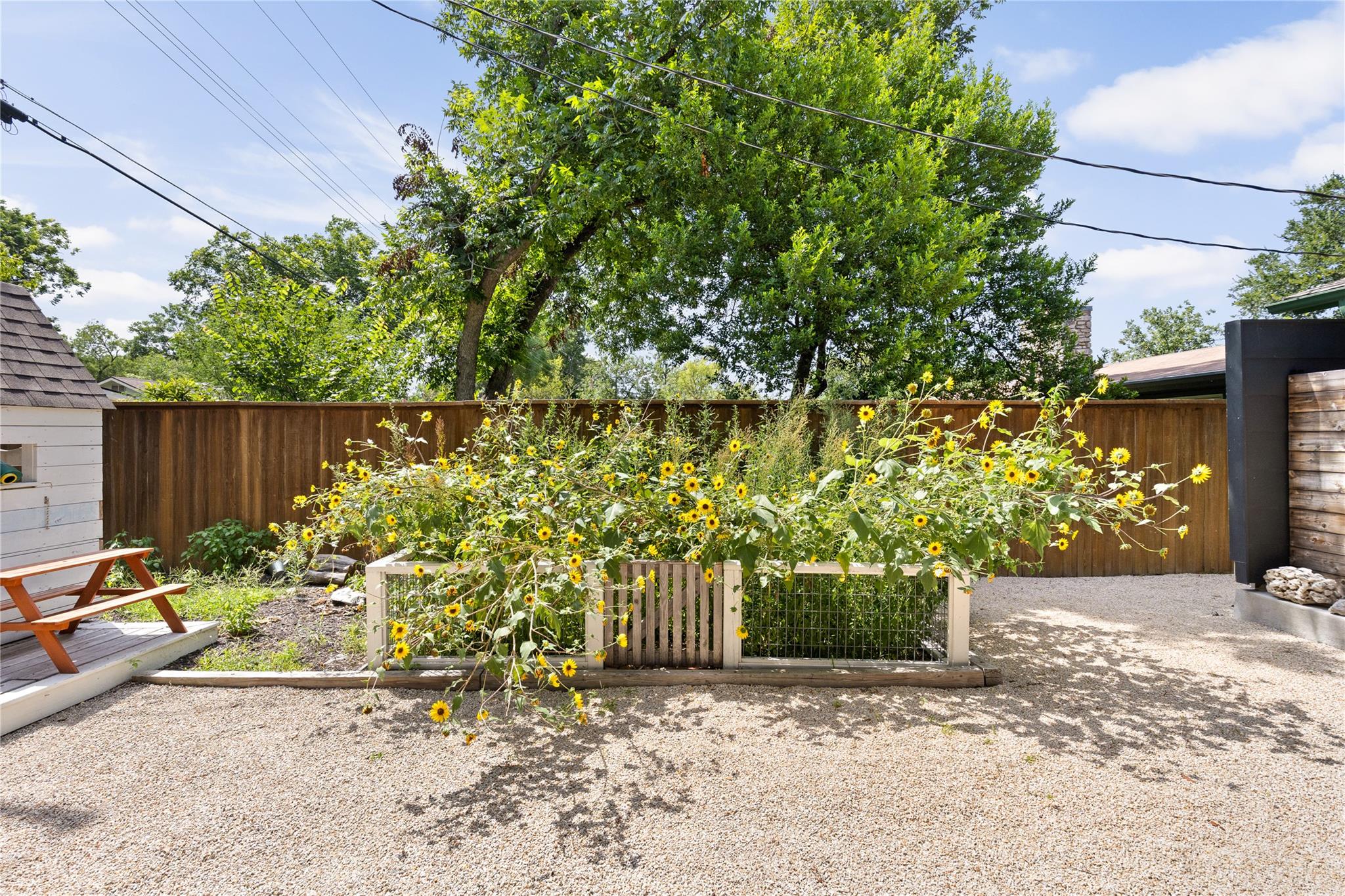 2001 Teakwood DR
