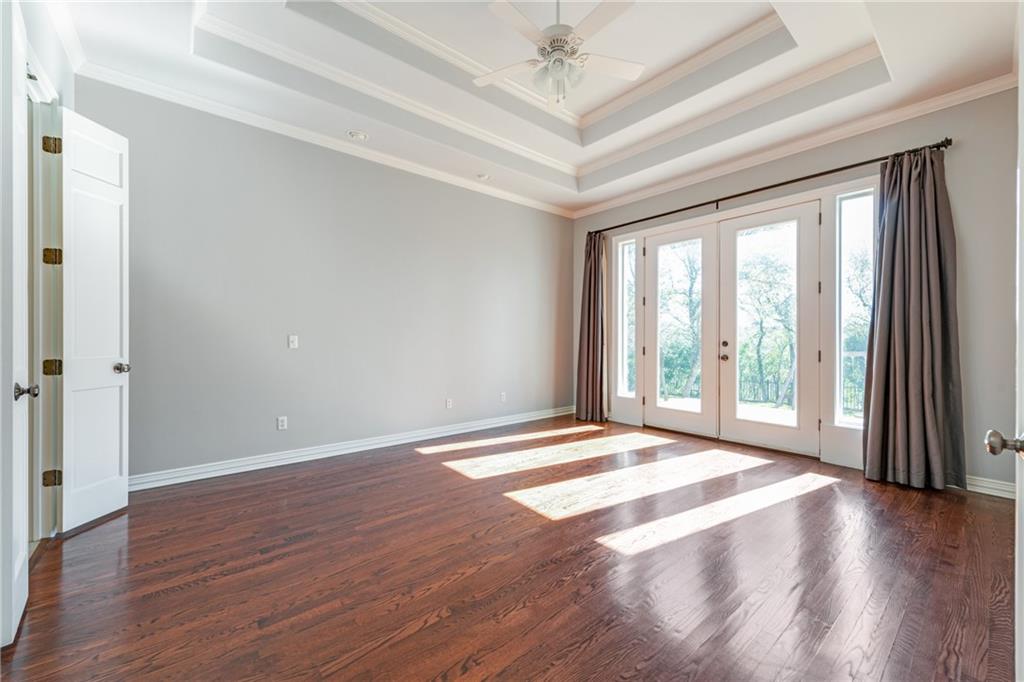 2705 Bartons Bluff LN