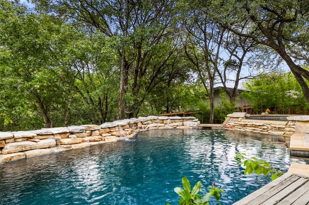 804 Canyon Creek DR