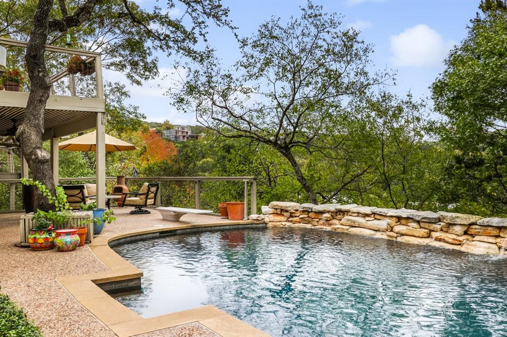 804 Canyon Creek DR