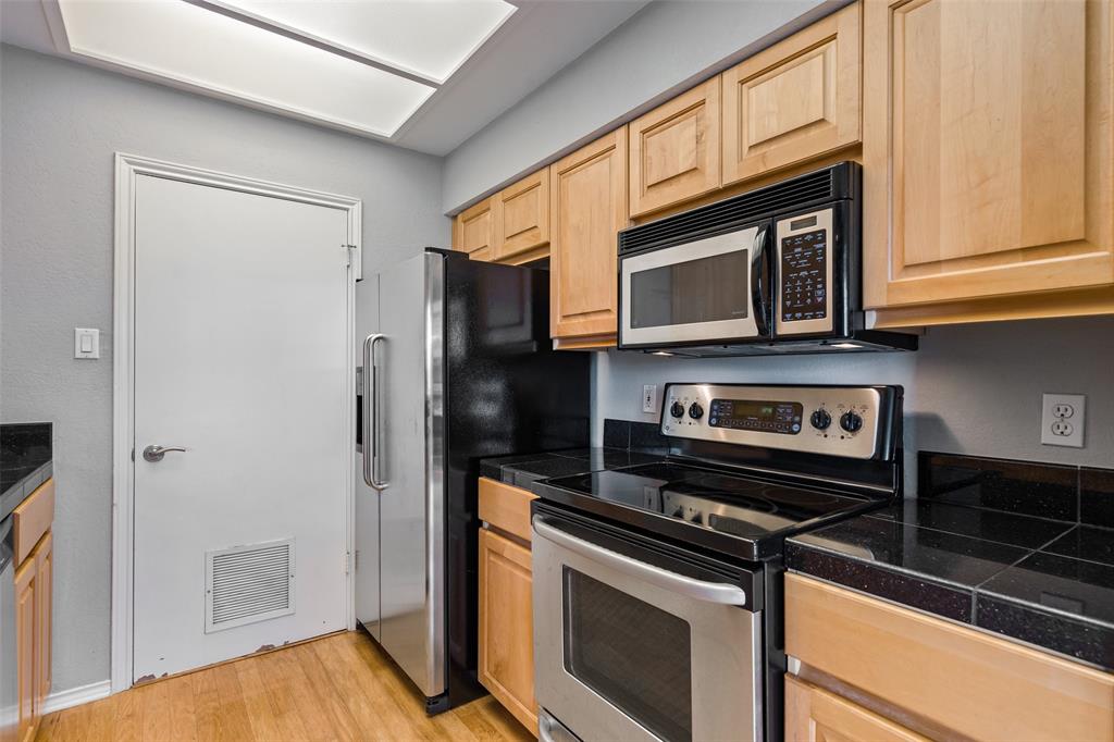 4711 Spicewood Springs RD # 279