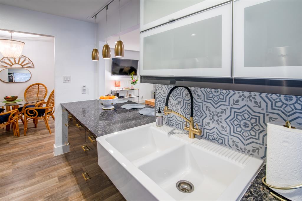 11018 Southwest Oaks BLVD # A