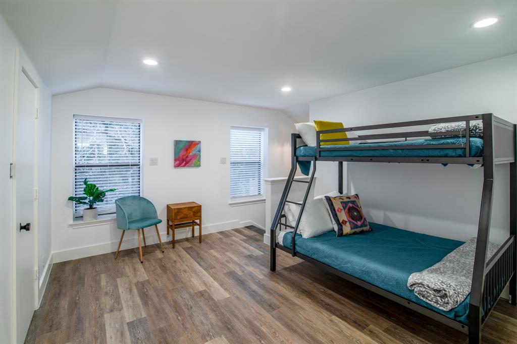 11018 Southwest Oaks BLVD # A