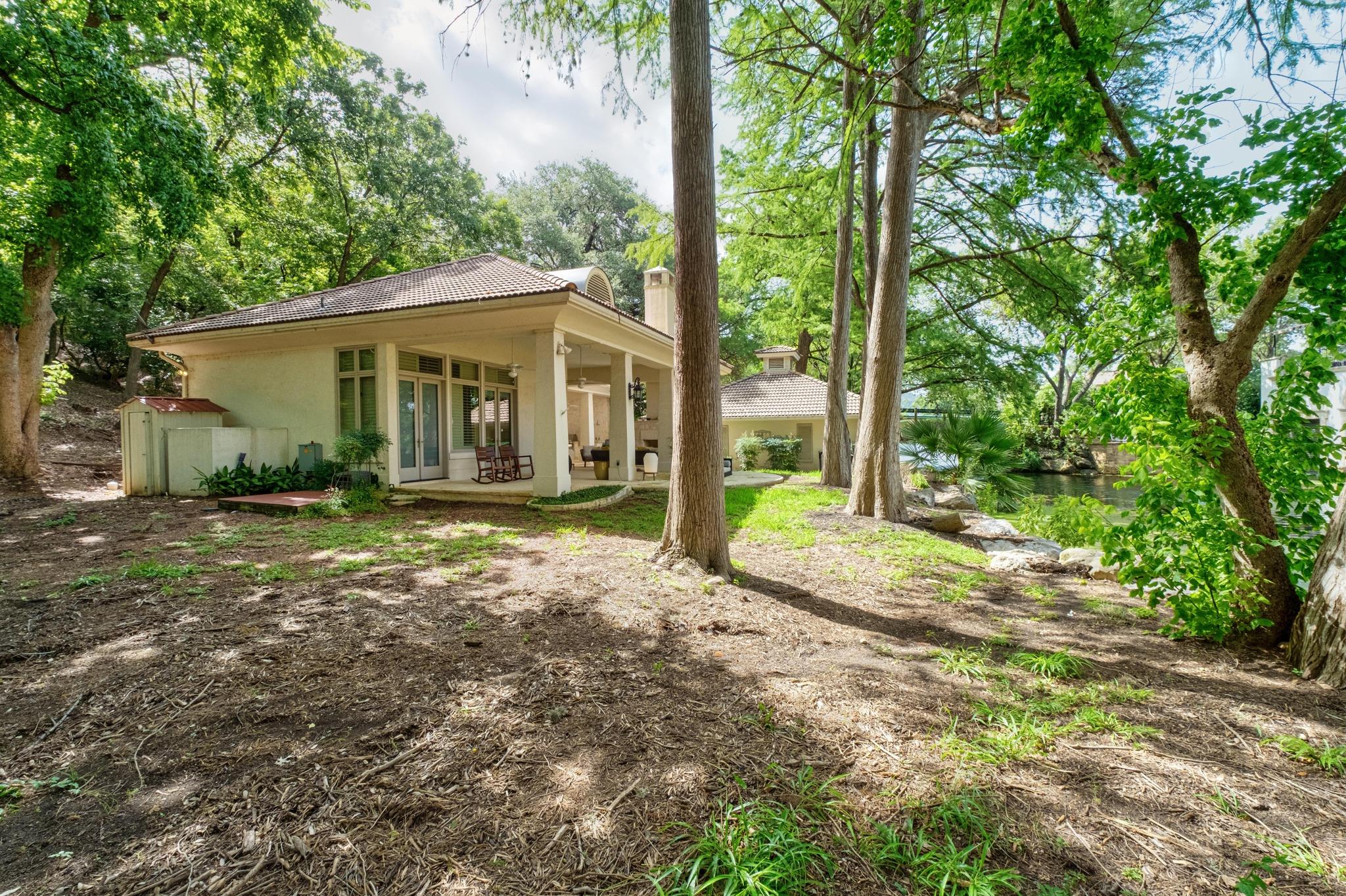 4400 Island Ave